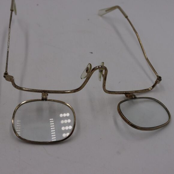 Vintage Gold Wire Fold Down Makeup Glasses Magnifying Spectacles - Picture 2 of 4